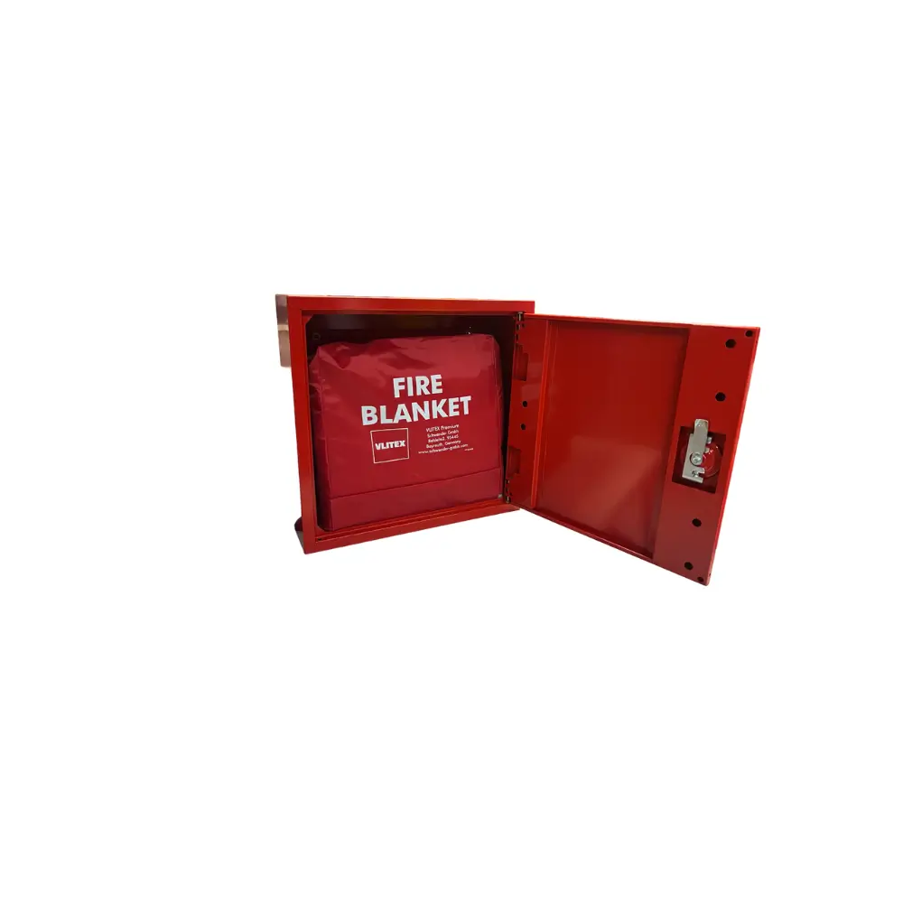 Geöffnete VLITEX Metallbox mit einer verstauten Feuerlöschdecke, geeignet für schnellen Einsatz